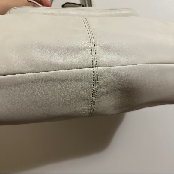 Coach Campbell Belle White Ivory Leather Shoulder Bag - Picture 5 of 14